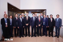[Foto] Presidente vietnamita se reúne con destacados empresarios peruanos