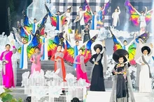 El Festival de Ao Dai en Ciudad Ho Chi Minh en 2024 (Foto: VNA)