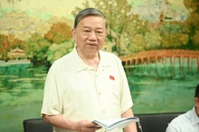 El secretario general del Partido Comunista de Vietnam, To Lam, habla en el evento. (Foto: Nhan Dan)