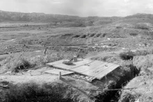 La zona oriental del enemigo en Muong Thanh después de ser atacada por el ejército vietnamita. (Foto: VNA)