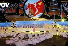 Una actuación artística en el Festival del Mar de Nha Trang-Khanh Hoa 2019 (Foto: VOV)
