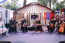 El stand para introducir el turismo de Mongolia en el Festival de Turismo de Ciudad Ho Chi Minh 2024 (Foto: VNA)
