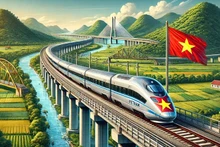 La inversión propuesta para el ferrocarril de alta velocidad Norte-Sur es de mil 541 kilómetros de longitud, con vía de doble escala, ancho de vía de mil 435 mm, electrificación e infraestructura diseñada para una velocidad de 350 kilómetros por hora.