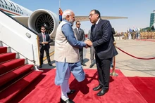 El primer ministro indio, Narendra Modi, llega a El Cairo. (Foto: MEA India/VNA)