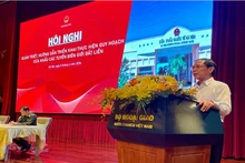 El ministro de Relaciones Exteriores de Vietnam, Bui Thanh Son, habla en la cita (Foto: Nhan Dan)