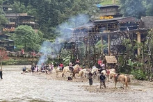 La aldea de Cat Cat, en el distrito montañoso de Sapa, es un destino atractivo para los turistas.