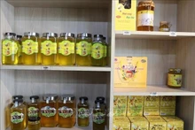 Miel de flores de menta, un producto preciado de la meseta rocosa de Dong Van. (Foto: VNA)