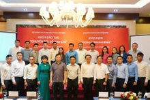 Los participantes en el evento (Foto: nld.com.vn)