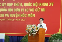 [Foto] Presidente vietnamita se reúne con votantes en Ciudad Ho Chi Minh