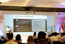 El director ejecutivo de la Autoridad de Servicios Financieros (OJK) de Indonesia, Ogi Prastomiyono (Foto: antaranews)