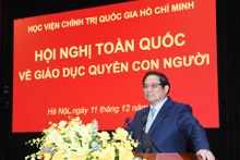 El primer ministro de Vietnam, Pham Minh Chinh, interviene en la cita (Foto: Nhan Dan)