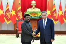 [Foto] Líder partidista vietnamita recibe a presidente de Sri Lanka
