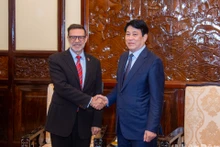Presidente vietnamita recibe a saliente embajador australiano (Foto: Nhan Dan)