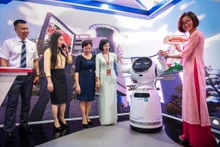 [Foto] Visitan exhibiciones en Festival Nacional de Prensa 2024