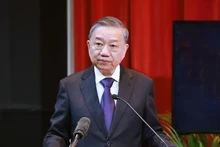 El secretario general del Partido Comunista de Vietnam, To Lam, habla en el evento. (Foto: VNA)