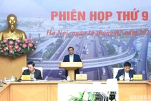 El premier vietnamita, Pham Minh Chinh, preside el evento.