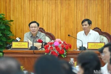 Dinh Hue interviene en el acto (Foto: Nhan Dan)