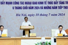 [Foto] Premier vietnamita preside Conferencia para promover diplomacia económica
