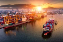 Vietnam mantuvo un superávit comercial de 12,2 mil millones de dólares en la primera mitad del año (Foto: VNA)