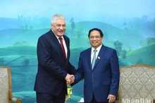 El premier vietnamita Pham Minh Chinh recibe al ministro ruso de Asuntos Internos, general Kolokoltsev Vladimir Alexandrovich.