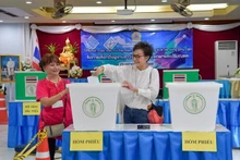 Vietnamitas expatriados en Bangkok votan para elegir representantes de élite para la asociación. (Foto :VNA)