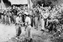 Soldados de Vietnam y Laos en 1959. (Foto: VNA)