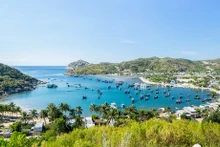 La belleza de la bahía Vinh Hy en la central provincia vietnamita de Ninh Thuan. (Foto: Administración Nacional de Turismo)