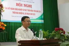 Nguyen Xuan Hoang, director interino del Servicio de Agricultura y Desarrollo Rural de Ciudad Ho Chi Minh, habla en la conferencia. (Foto: VNA)