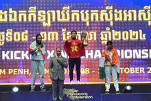 La luchadora Hong Tham brinda la undécima medalla de oro a Vietnam. (Foto: thethaovietnamplus.vn)