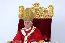Envían condolencias a la comunidad católica vietnamita por el fallecimiento del Papa Emérito Benedic