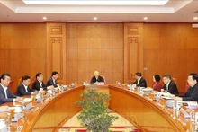 El secretario general del PCV, Nguyen Phu Trong, interviene en la primera reunión del Subcomité de Asuntos de Personal del XIV Congreso Nacional de la organización política. (Foto: VNA)