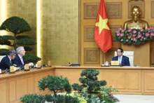 [Foto] Premier vietnamita recibe a delegación del Consejo Empresarial Estados Unidos-Asean