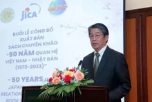 El embajador de Japón en Vietnam, Ito Naoki, interviene en la cita (Foto: VNA)