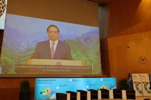 El primer ministro de Vietnam, Pham Minh Chinh, interviene en el evento. (Foto: VNA)