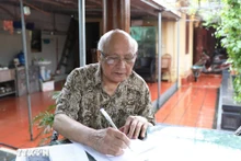 Hoang Xuan Khuyen, ex vicepresidente del Comité Popular de Ninh Binh, confía en la preparación del personal para el XV Congreso Nacional del PCV (Fuente: VNA)