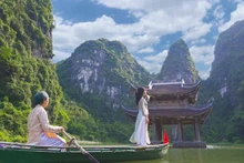 Artista surcoreano lleva belleza de Vietnam al mundo con música