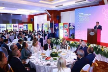 El primer ministro de Vietnam, Pham Minh Chinh, interviene en el evento. (Foto: VNA)