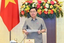 El presidente de la Asamblea Nacional de Vietnam, Vuong Dinh Hue, habla en el evento (Foto: Nhan Dan)