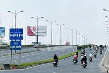 La calle Vo Nguyen Giap se extiende desde el puente de Saigon hasta la intersección de Thu Duc (Foto: VNA)
