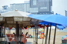Turistas en la playa de Pattaya, Tailandia. (Foto: Xinhua/VNA)
