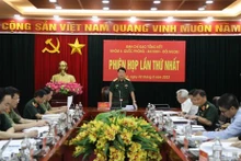 El general Luong Cuong preside la reunión (Foto:VNA)