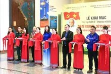 Escena de la inauguración.