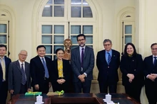 Delegados en el encuentro. (Fotografía: VNA)