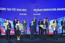 [Foto] Inauguran en Hanói el Centro Nacional de Innovación