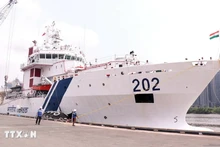 El buque anticontaminación Samudra Paheredar llega al puerto de Ciudad Ho Chi Minh. (Fotografía: VNA)