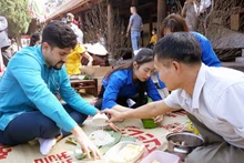 Nuevas experiencias de “Tet en aldea vietnamita” en Hanói.