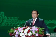 [Foto] Premier vietnamita asiste al 60 aniversario de establecimiento de Vietcombank