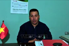 El doctor Ruvislei González Sáez, investigador principal del Centro de Investigaciones de Política Internacional. (Fotografía: VNA)