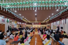Durante el festival Vu Lan en Corea del Sur. (Fotografía: VNA)