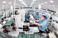 La empresa Khvatec Thai Nguyen, con inversión surcoreana, se especializa en productos electrónicos. (Foto: VNA)
